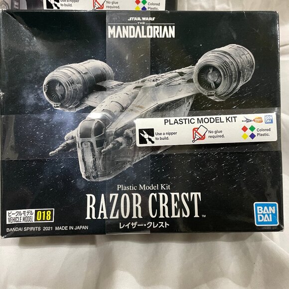 NIB Star Wars The Mandalorian Beskar Armor & Razor Crest Ship Bandai Model Kits - Picture 2 of 11